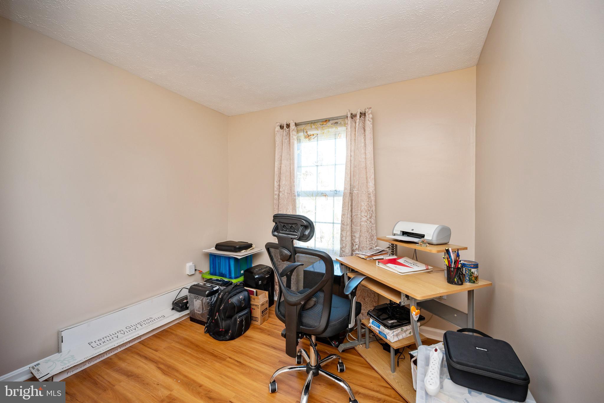 ST CHARLES HAMPSHIRE - Residential