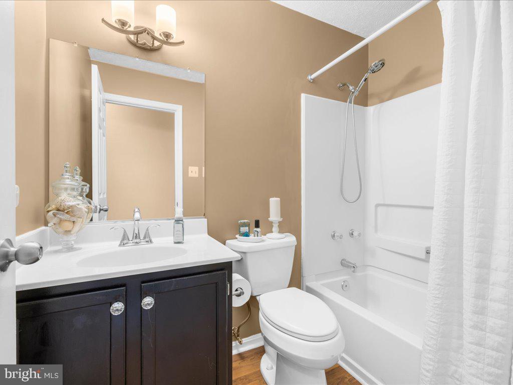 WOODSHIRE VILLAGE - Residential