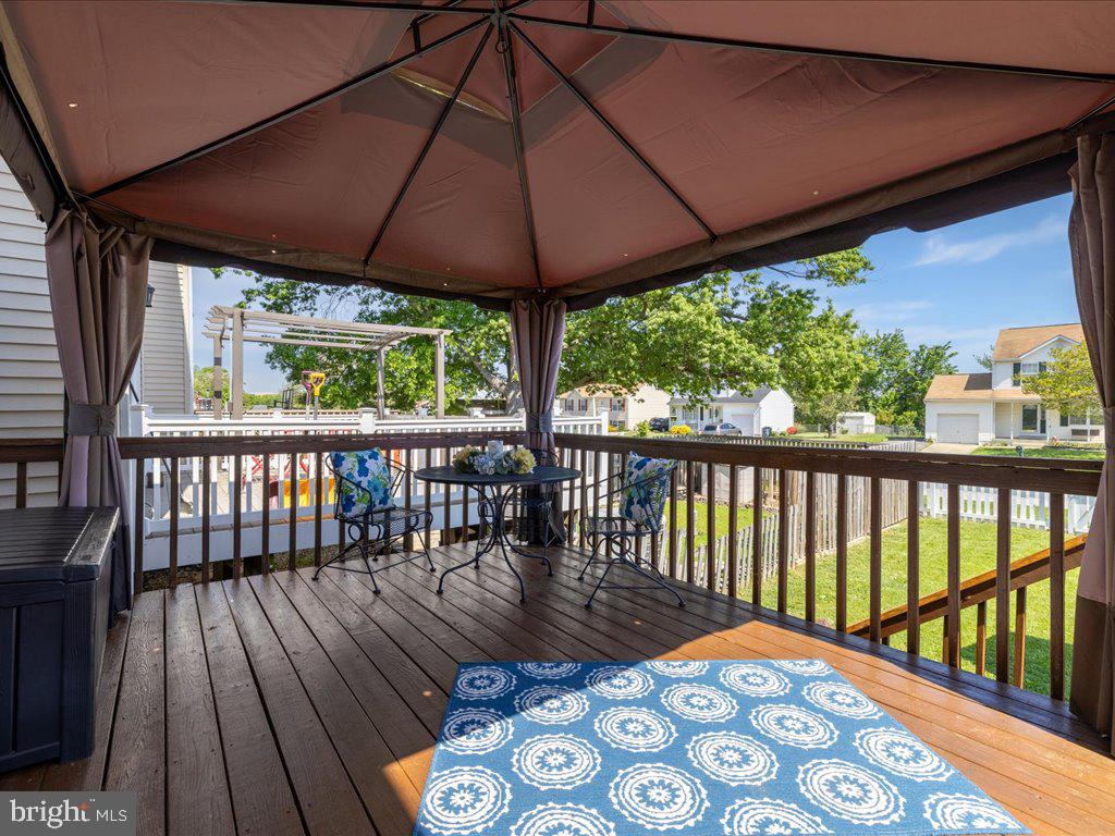 WOODSHIRE VILLAGE - Residential