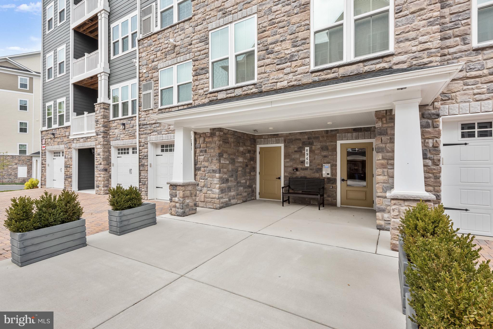 ELLICOTTS RETREAT - Residential