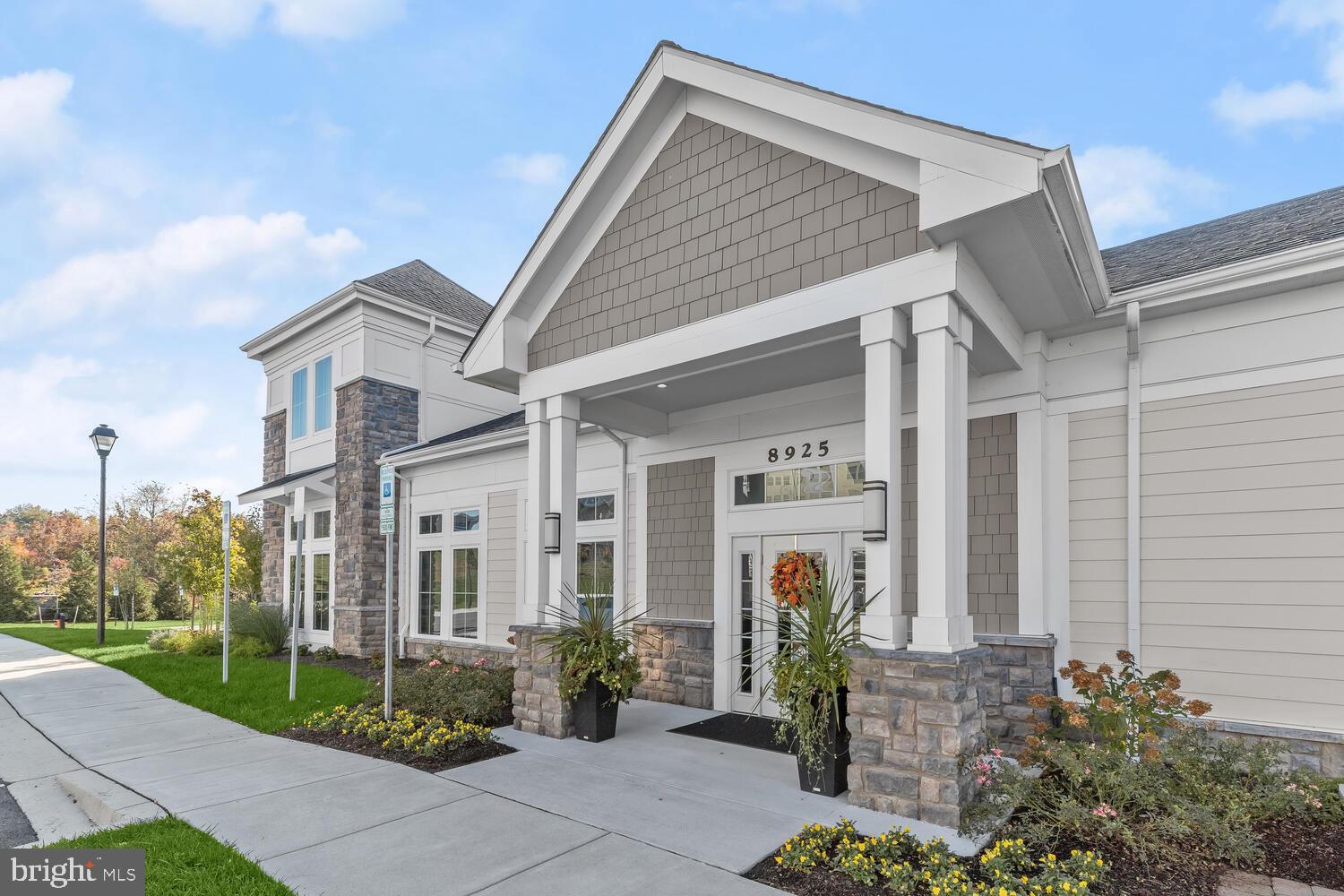 ELLICOTTS RETREAT - Residential