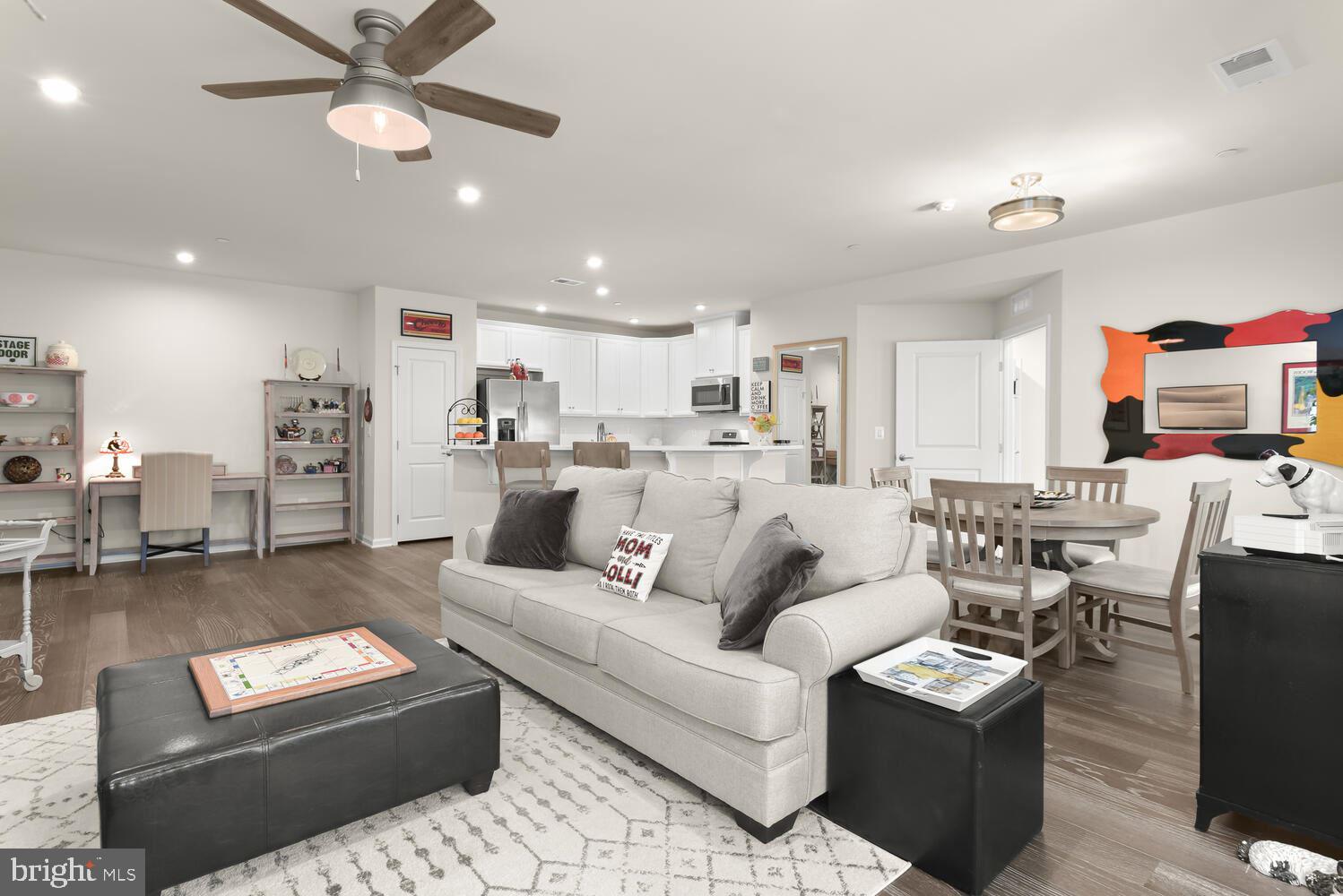 ELLICOTTS RETREAT - Residential