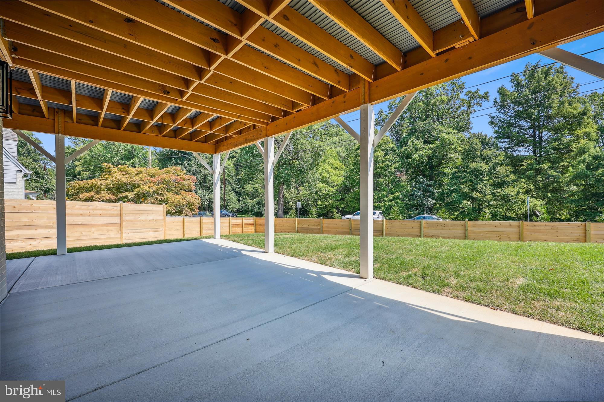 ROCK CREEK HILLS - Residential