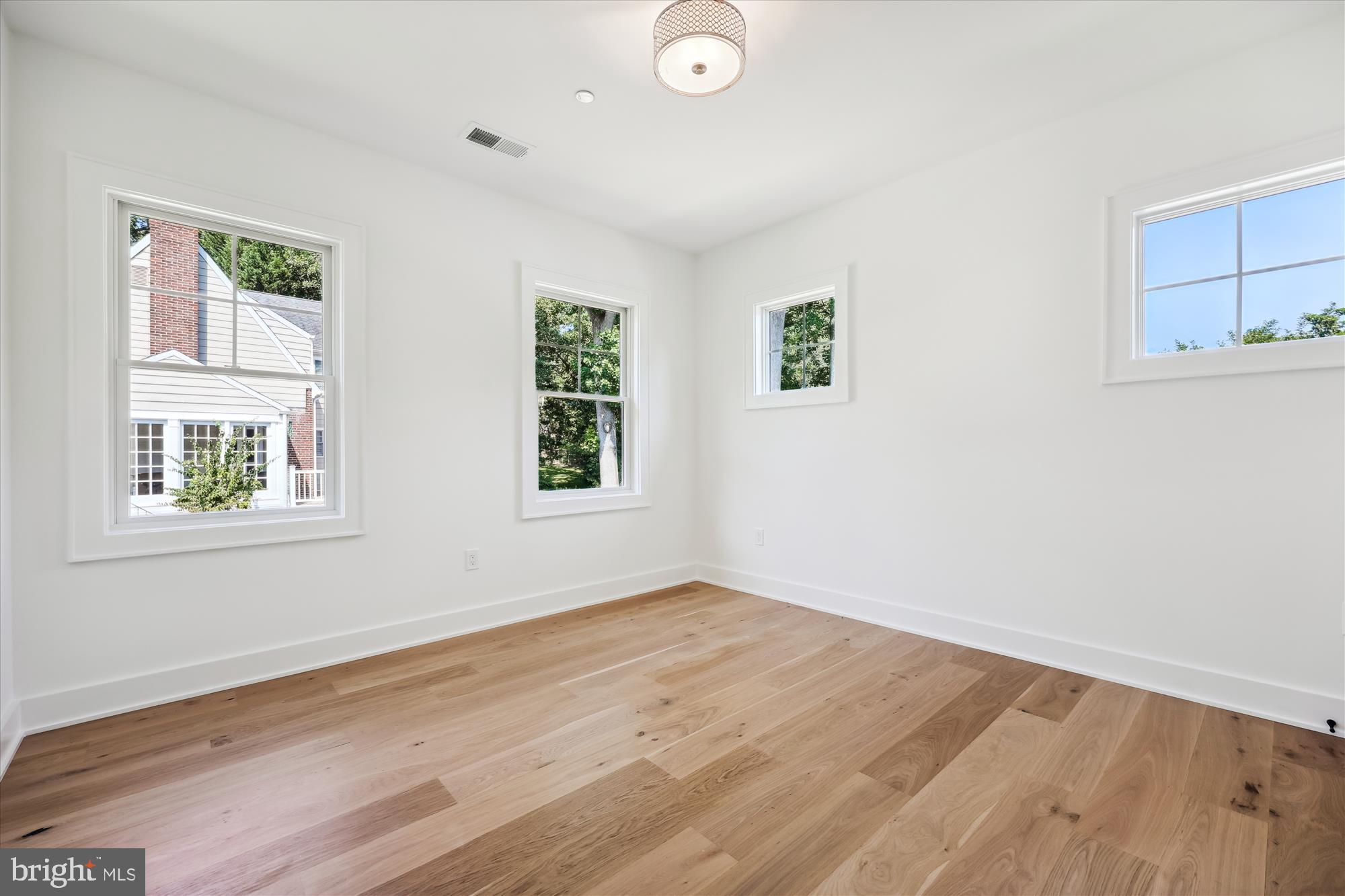 ROCK CREEK HILLS - Residential