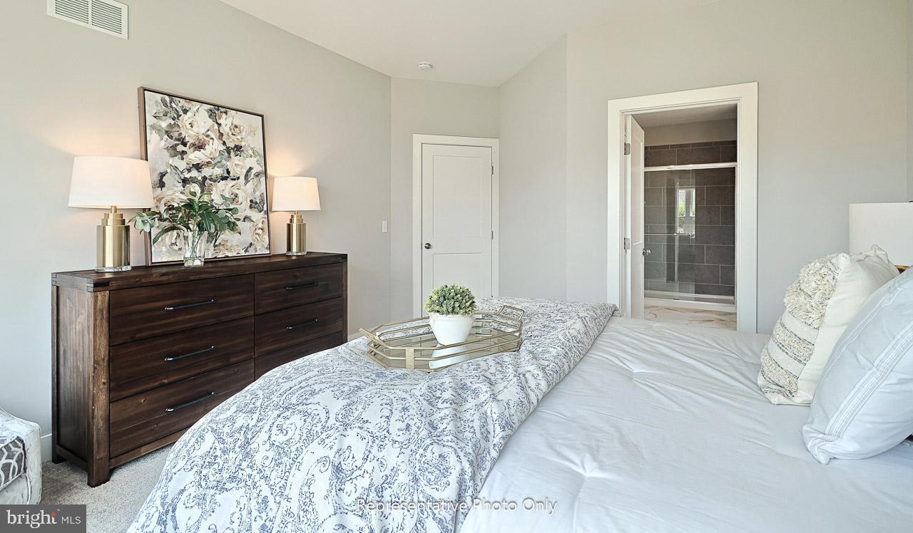 WYNDALE - Residential