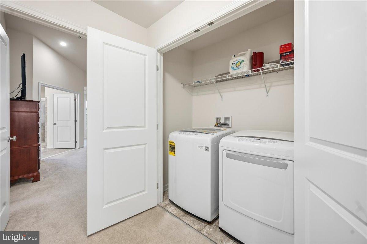 LOUDOUN VALLEY ESTATES 2 - Residential