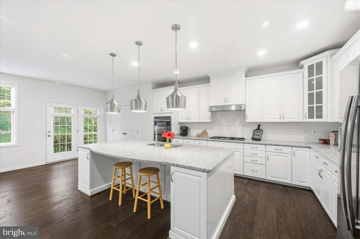 LOUDOUN VALLEY ESTATES 2 - Residential