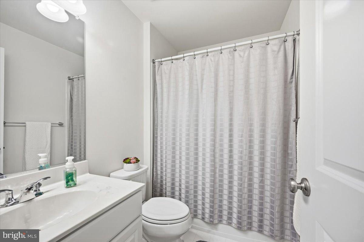 LOUDOUN VALLEY ESTATES 2 - Residential