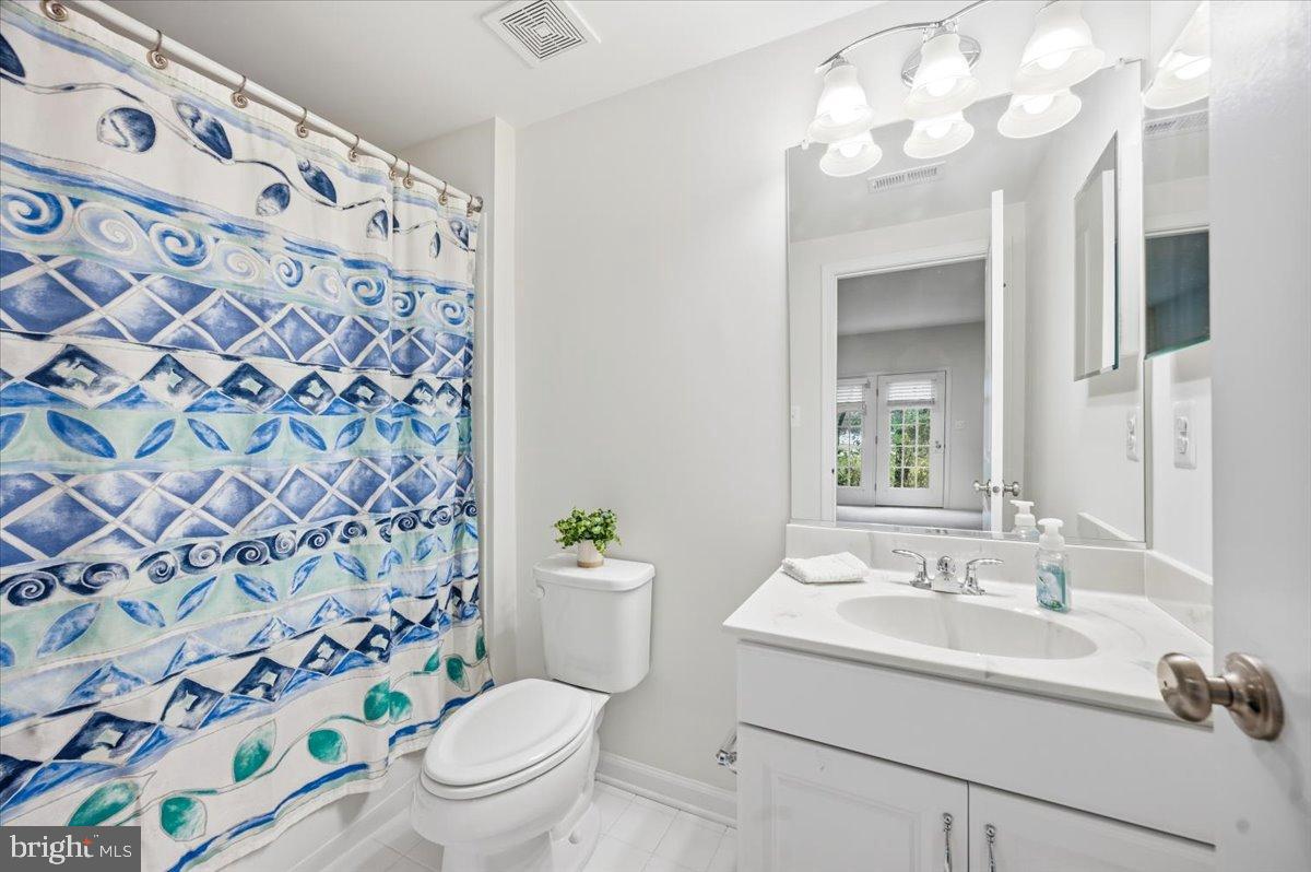 LOUDOUN VALLEY ESTATES 2 - Residential