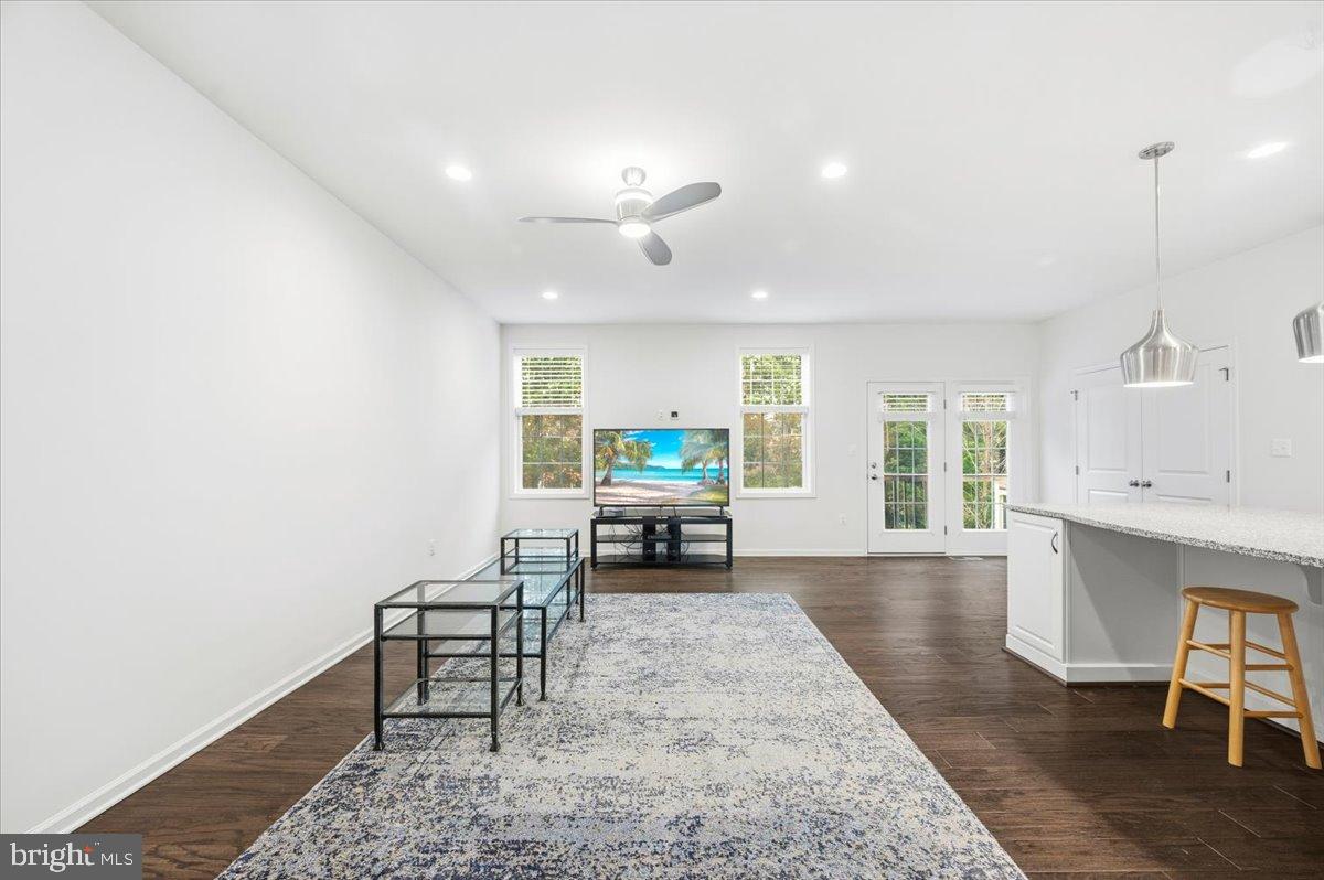 LOUDOUN VALLEY ESTATES 2 - Residential