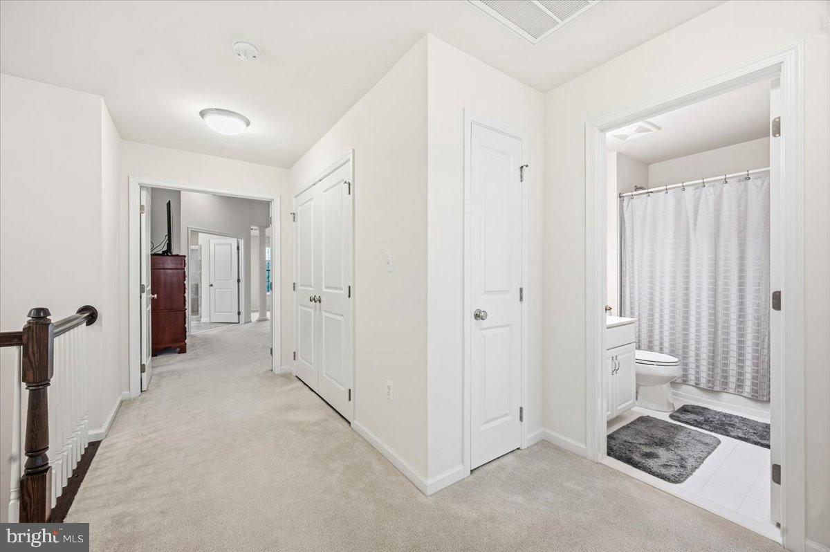 LOUDOUN VALLEY ESTATES 2 - Residential