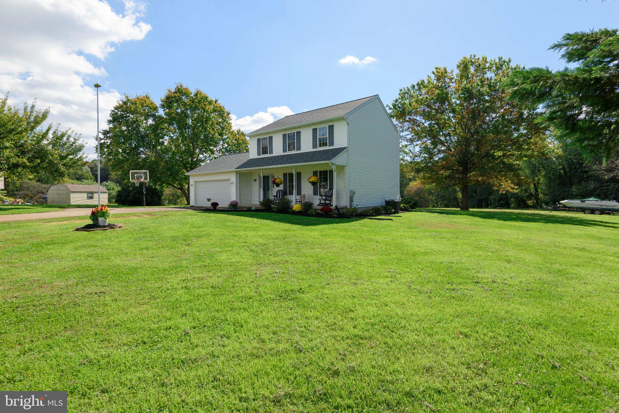 125 HEATHER CIRCLE
