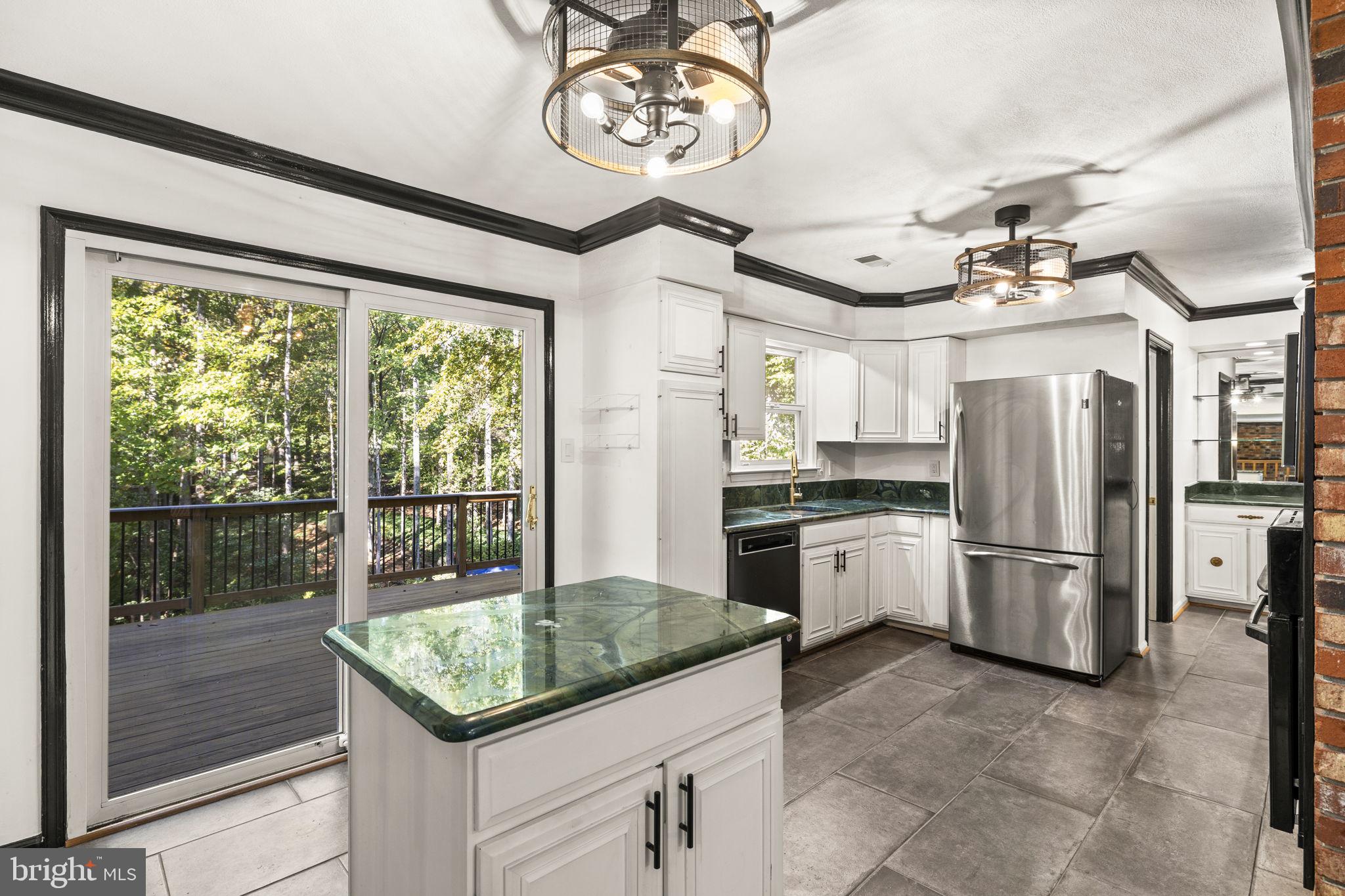 MONTCLAIR - Residential