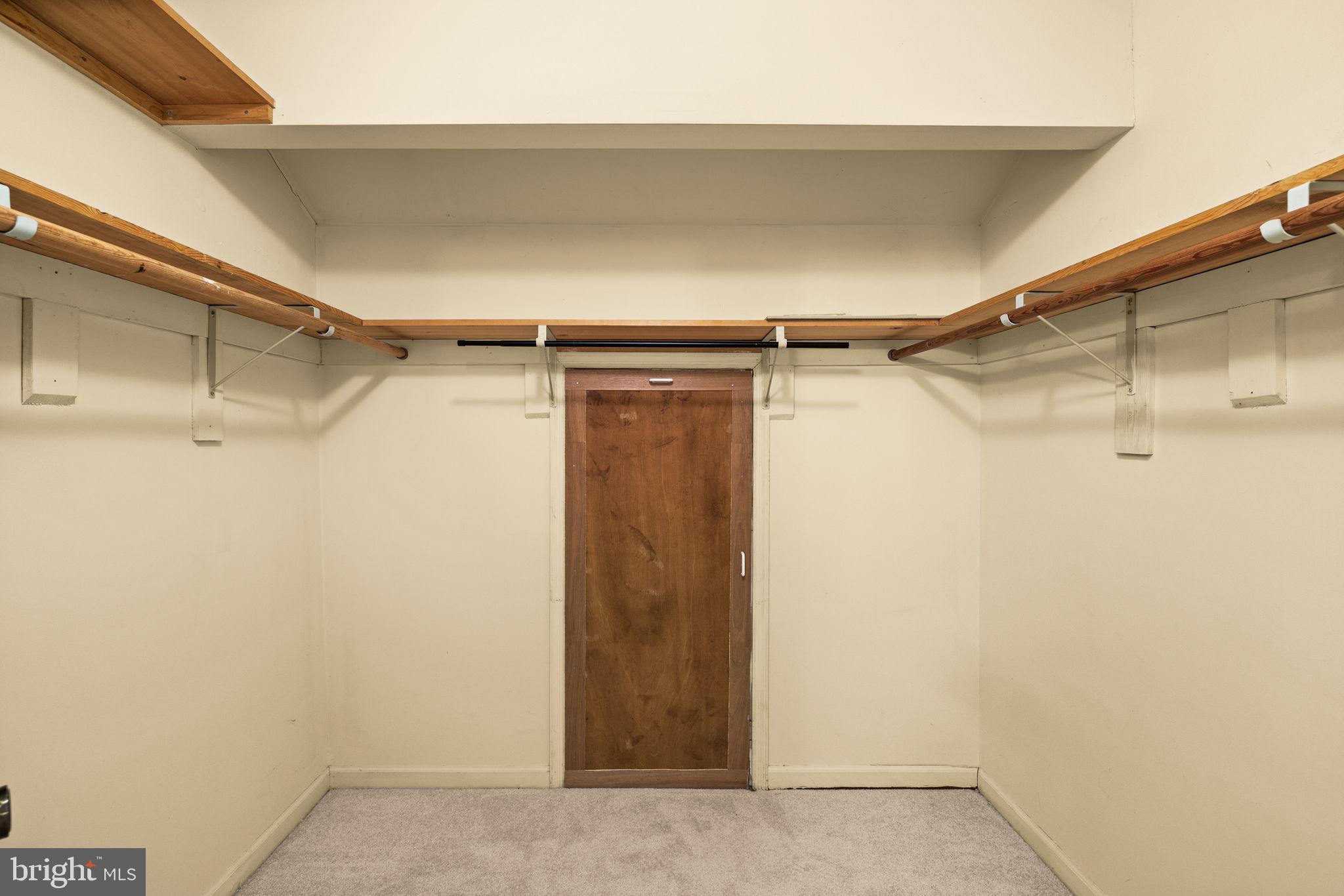 MONTCLAIR - Residential