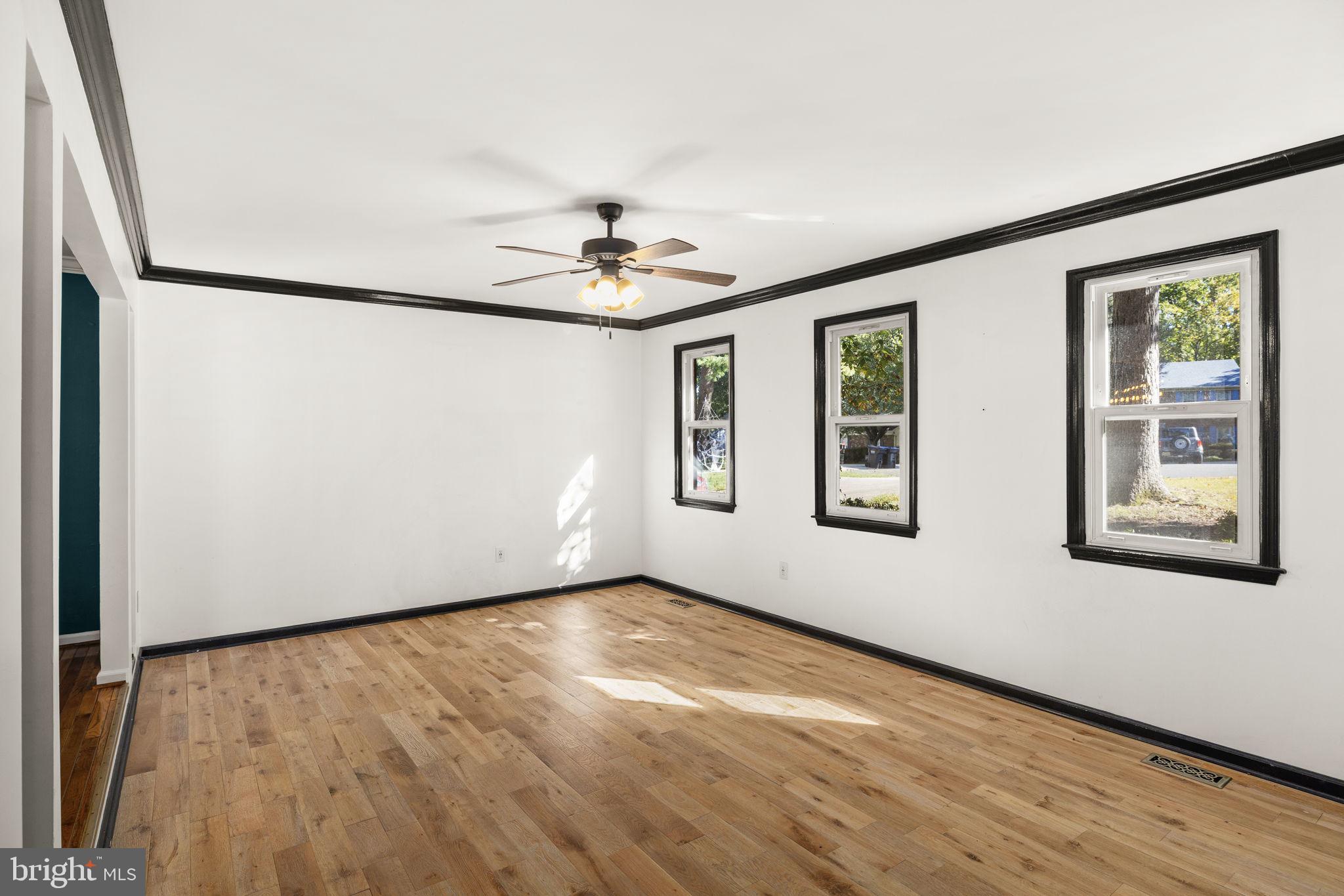 MONTCLAIR - Residential