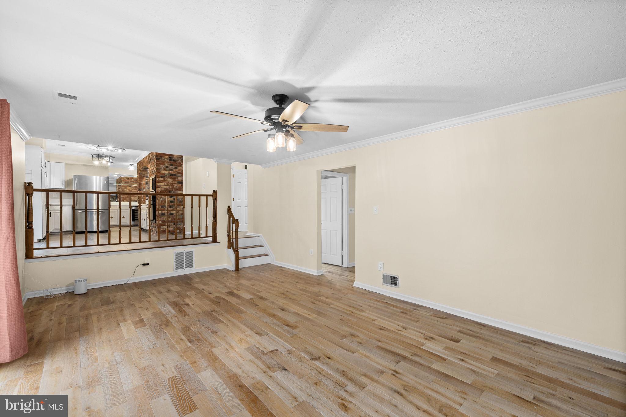 MONTCLAIR - Residential