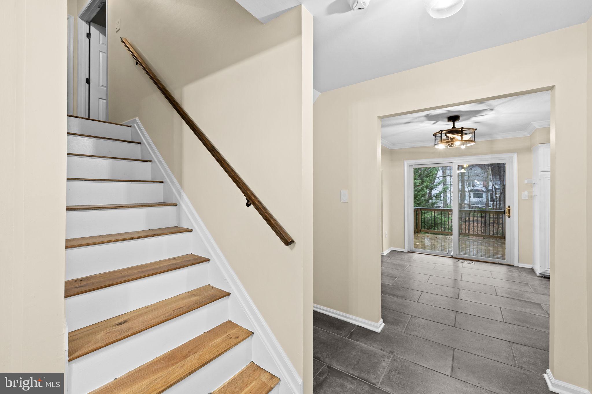 MONTCLAIR - Residential