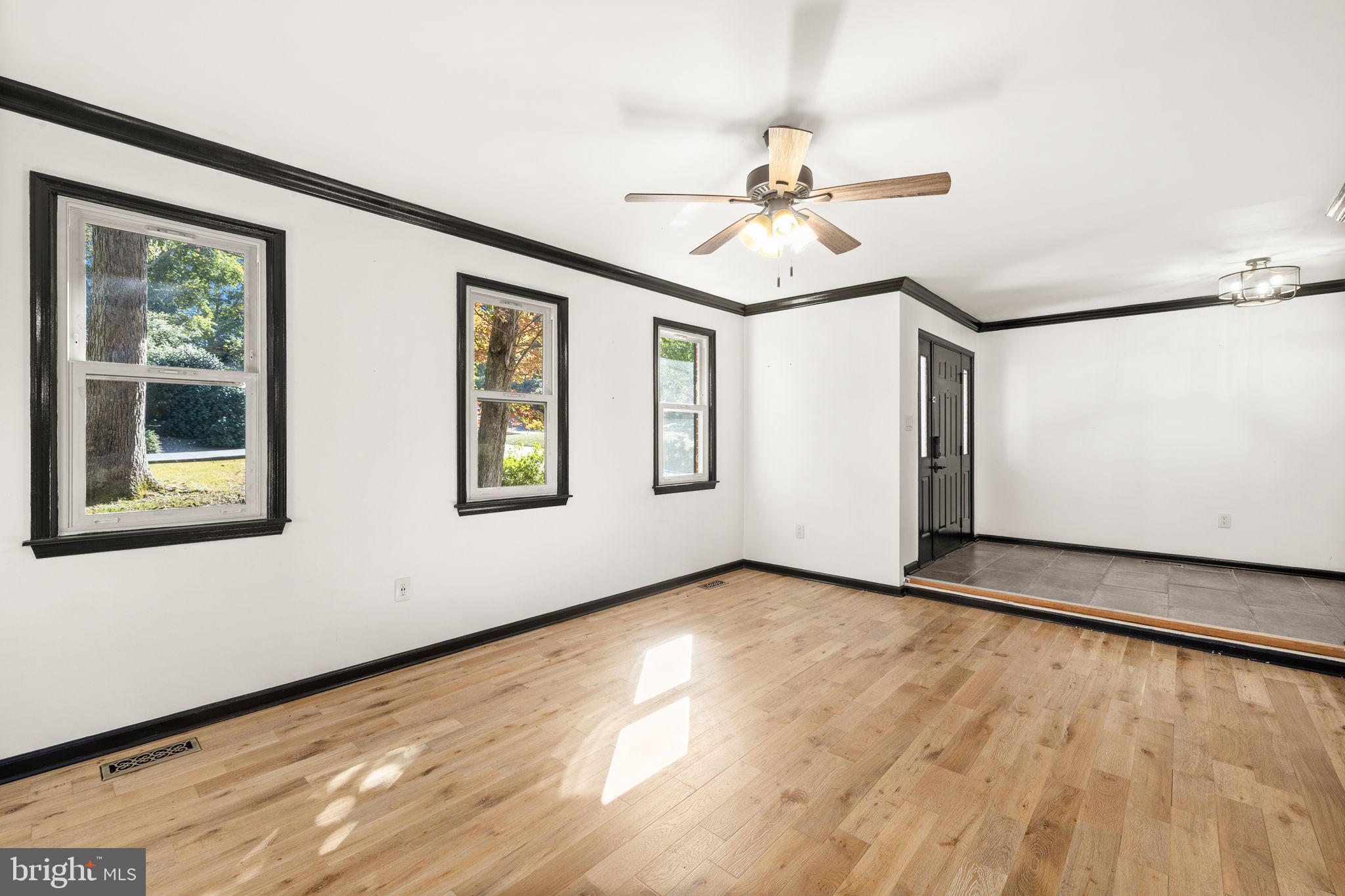 MONTCLAIR - Residential