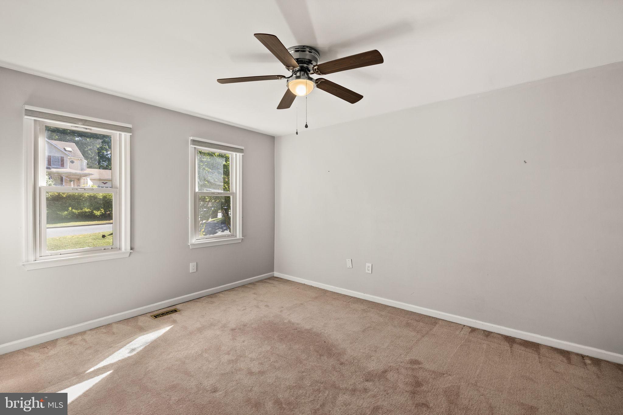 MONTCLAIR - Residential