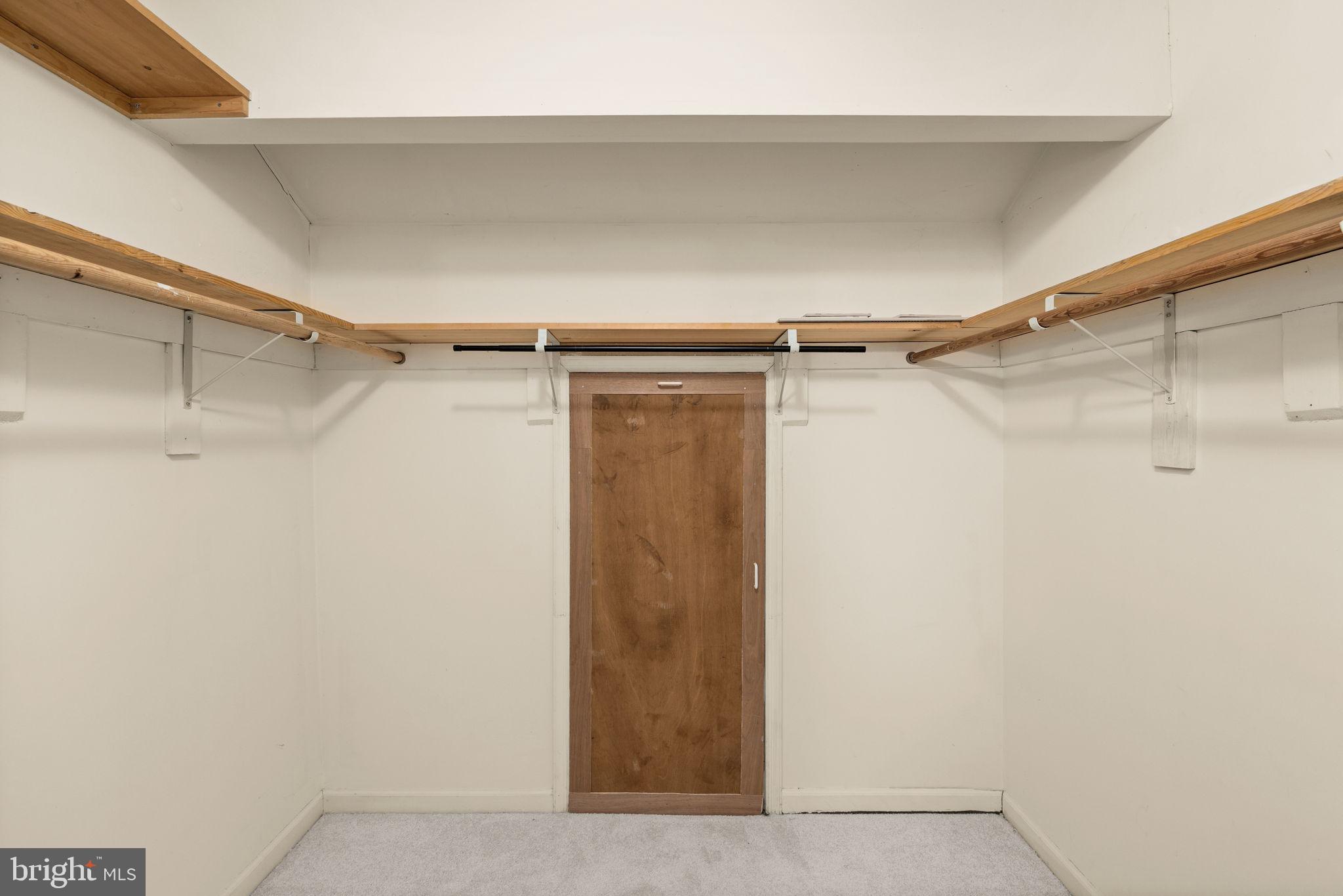 MONTCLAIR - Residential