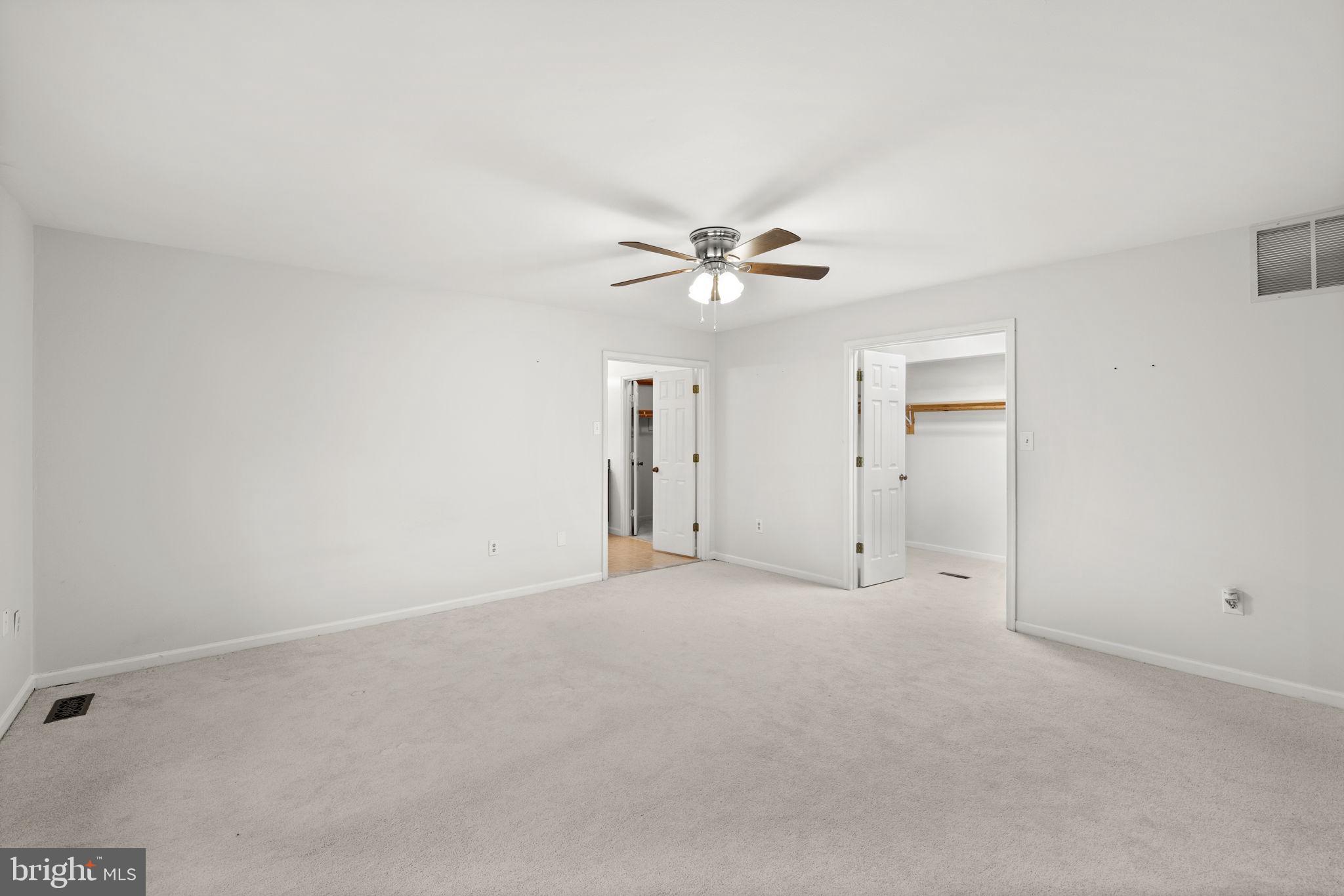 MONTCLAIR - Residential