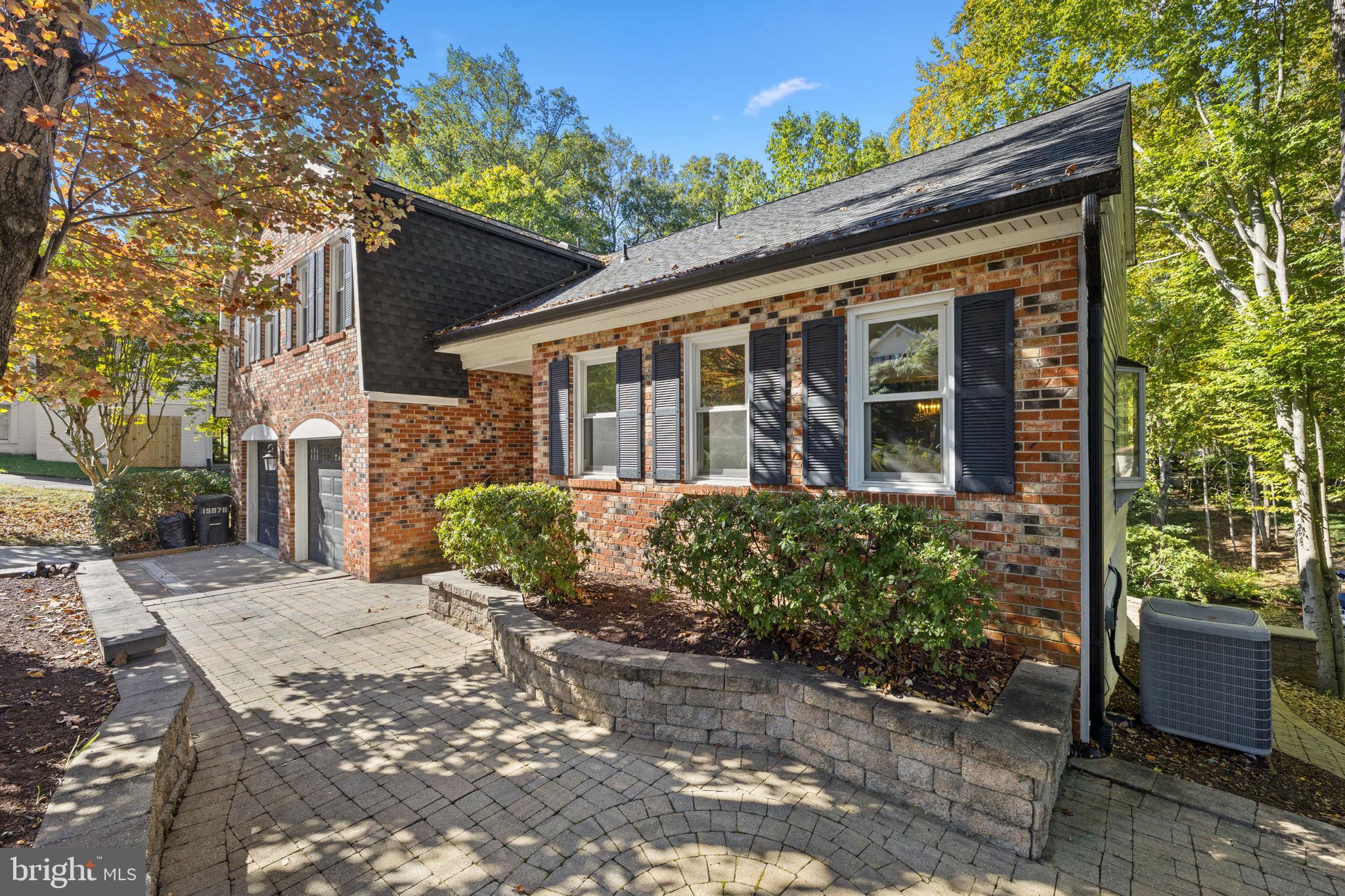 MONTCLAIR - Residential