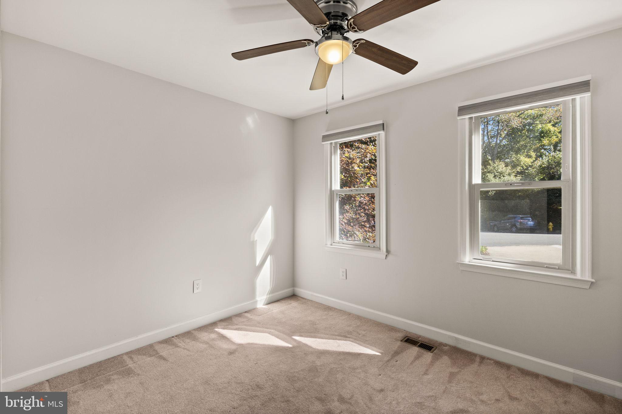 MONTCLAIR - Residential