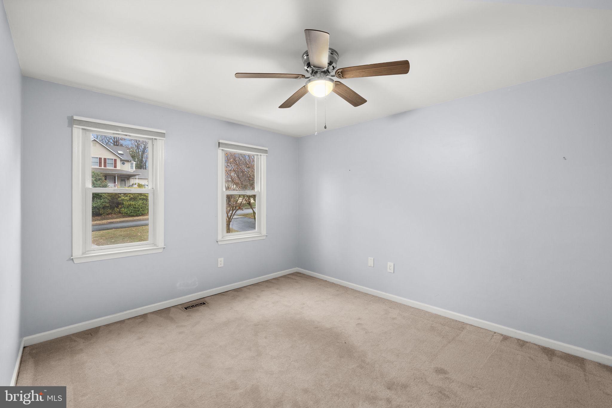 MONTCLAIR - Residential