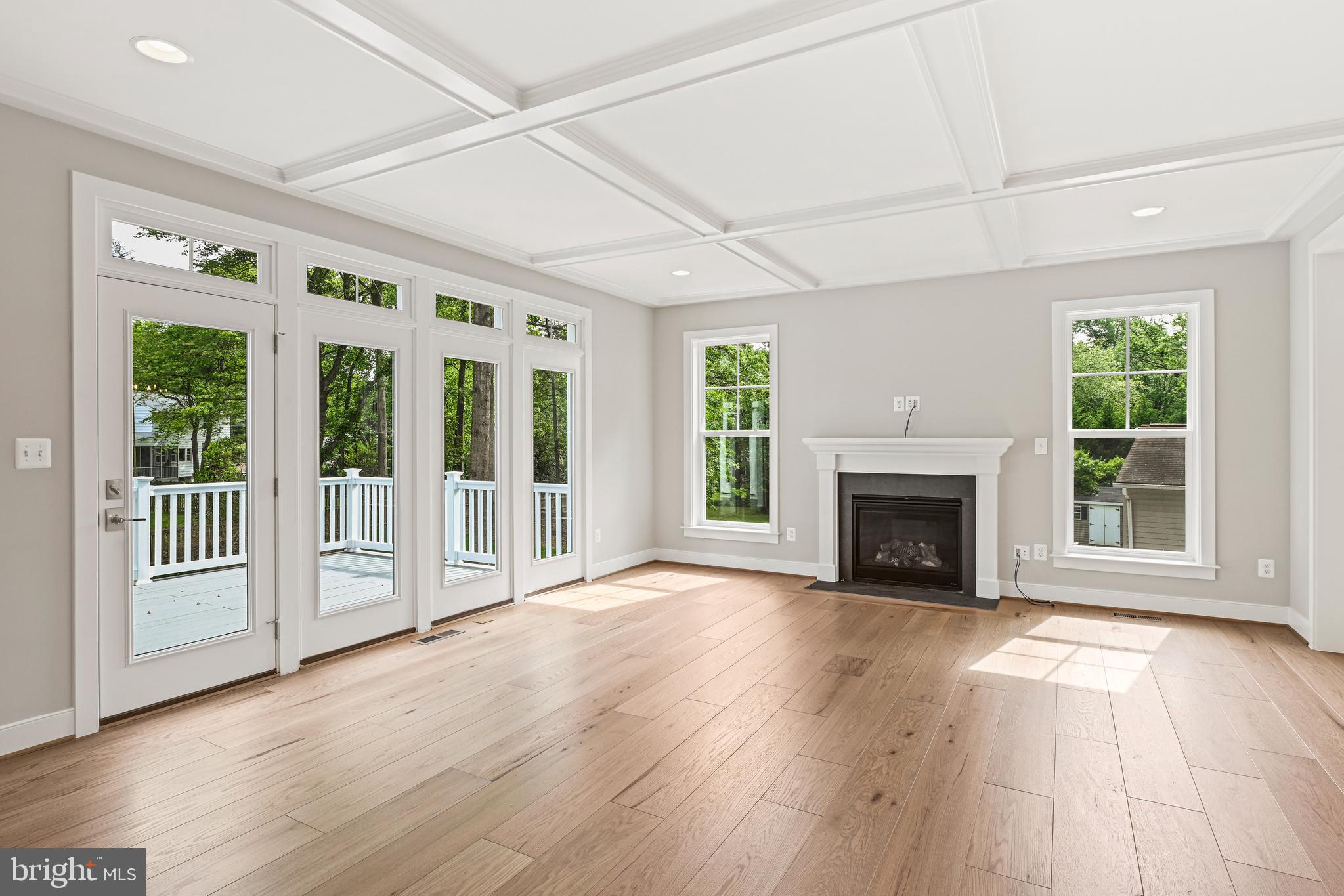 DUNN LORING WOODS - Residential