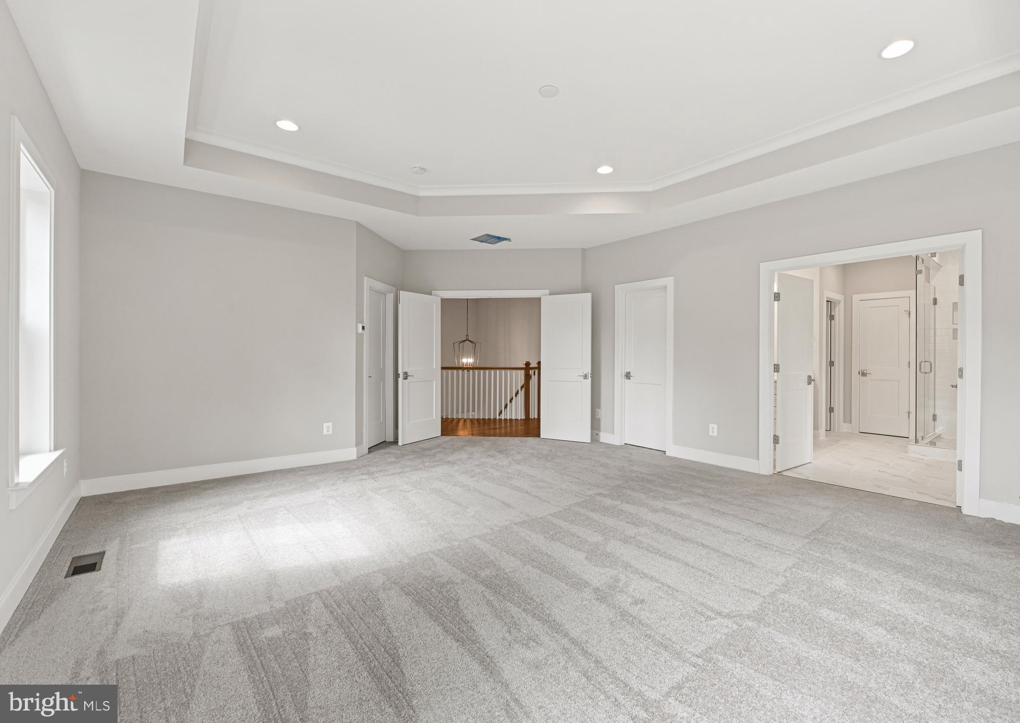 DUNN LORING WOODS - Residential