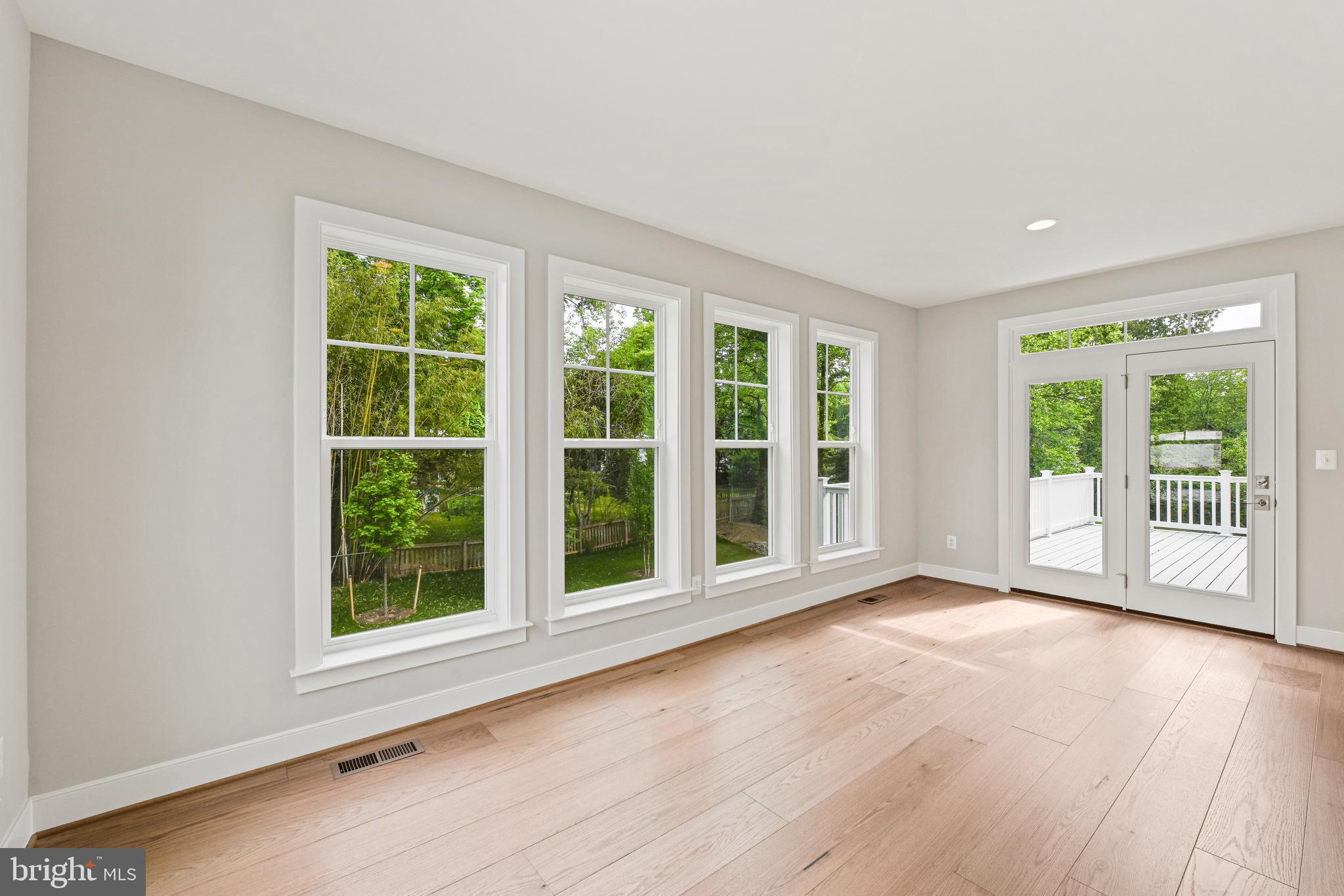 DUNN LORING WOODS - Residential