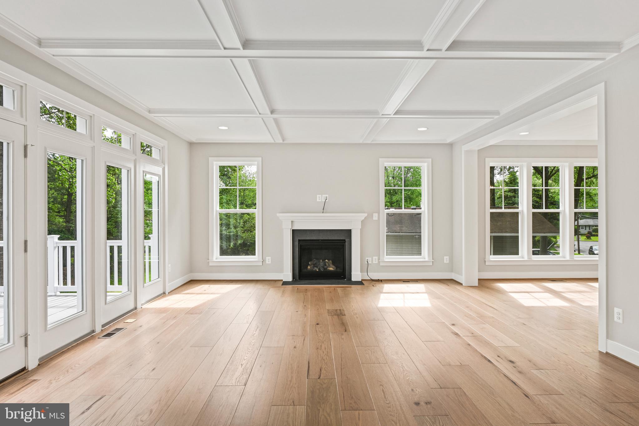 DUNN LORING WOODS - Residential