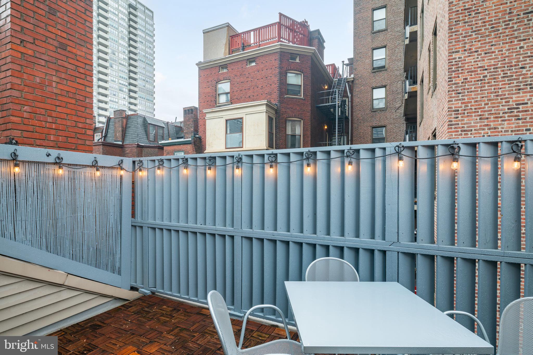 RITTENHOUSE SQUARE - Residential