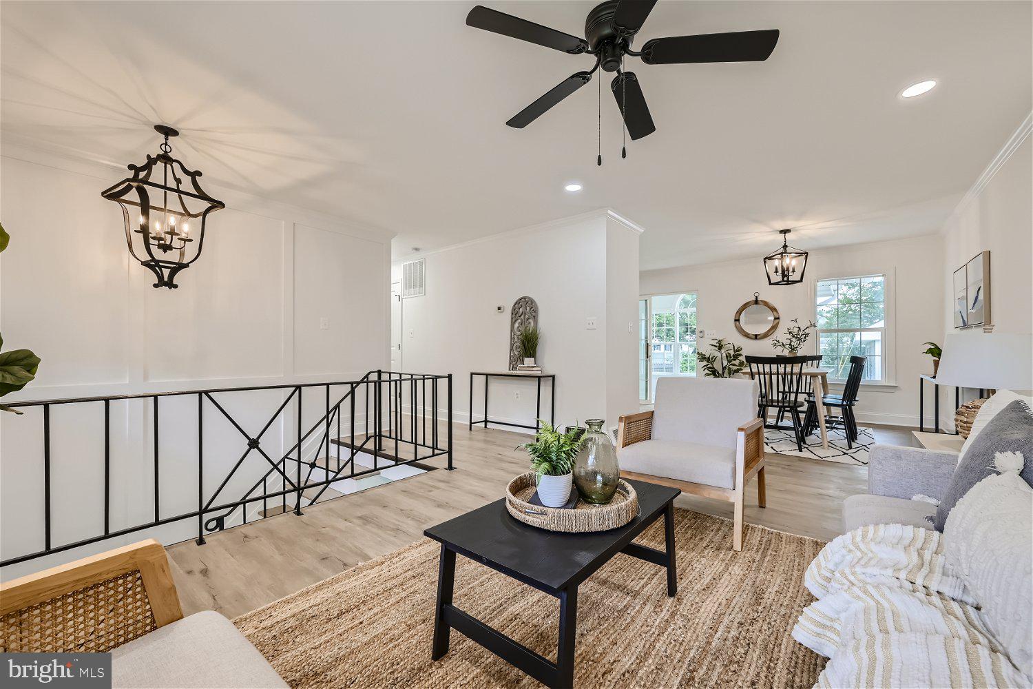 SUBURBIA - Residential