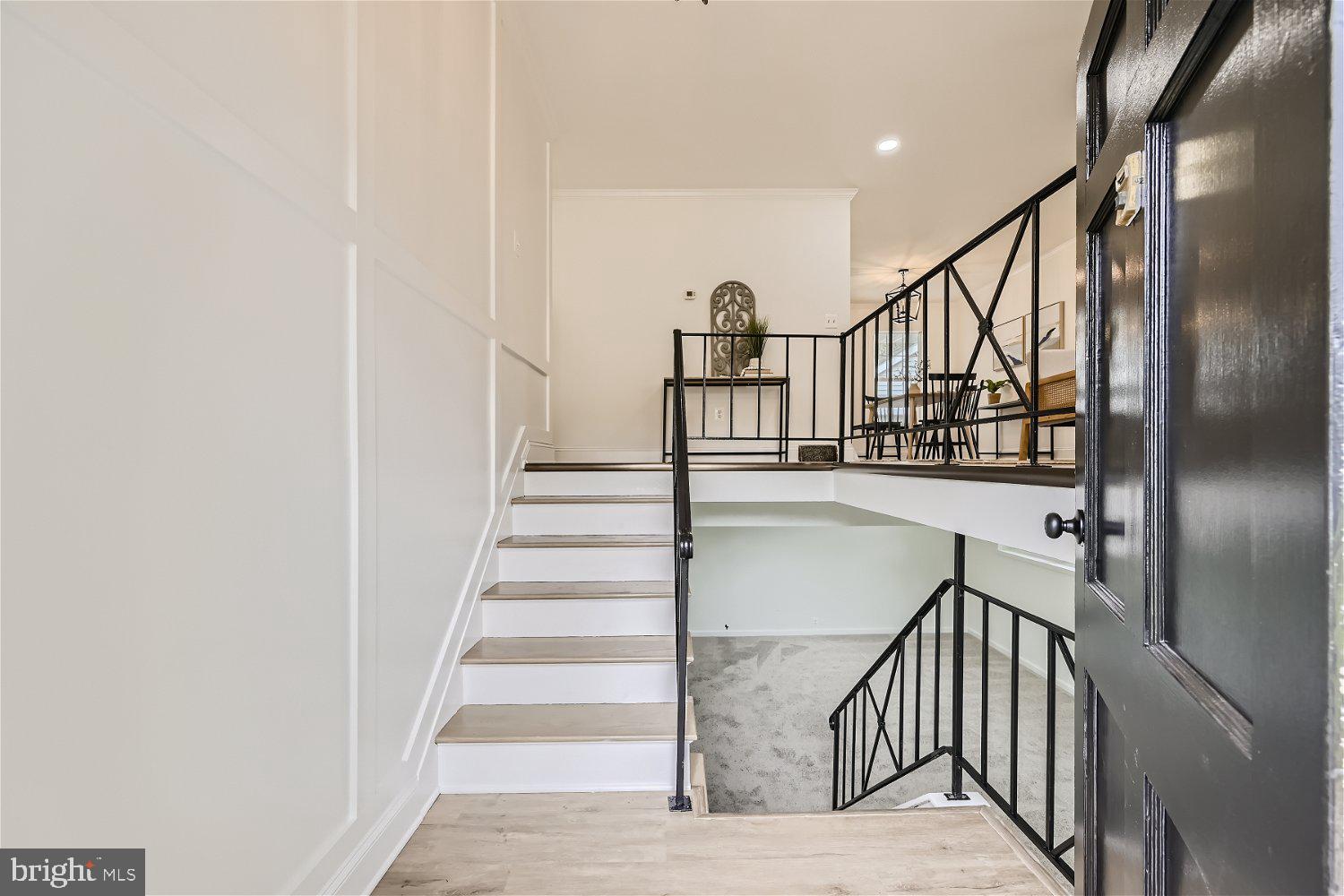 SUBURBIA - Residential