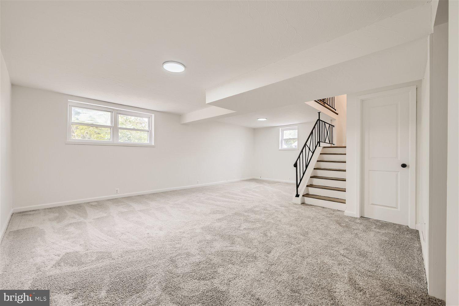 SUBURBIA - Residential