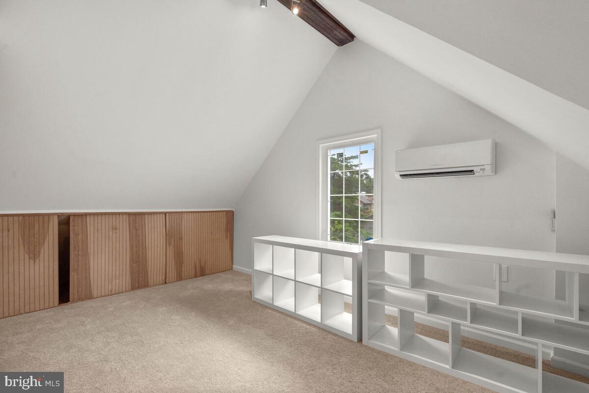 NORTH BETHESDA GROVE - Residential Lease