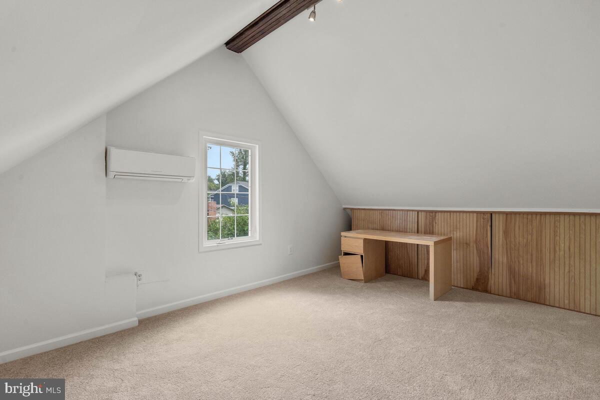 NORTH BETHESDA GROVE - Residential Lease