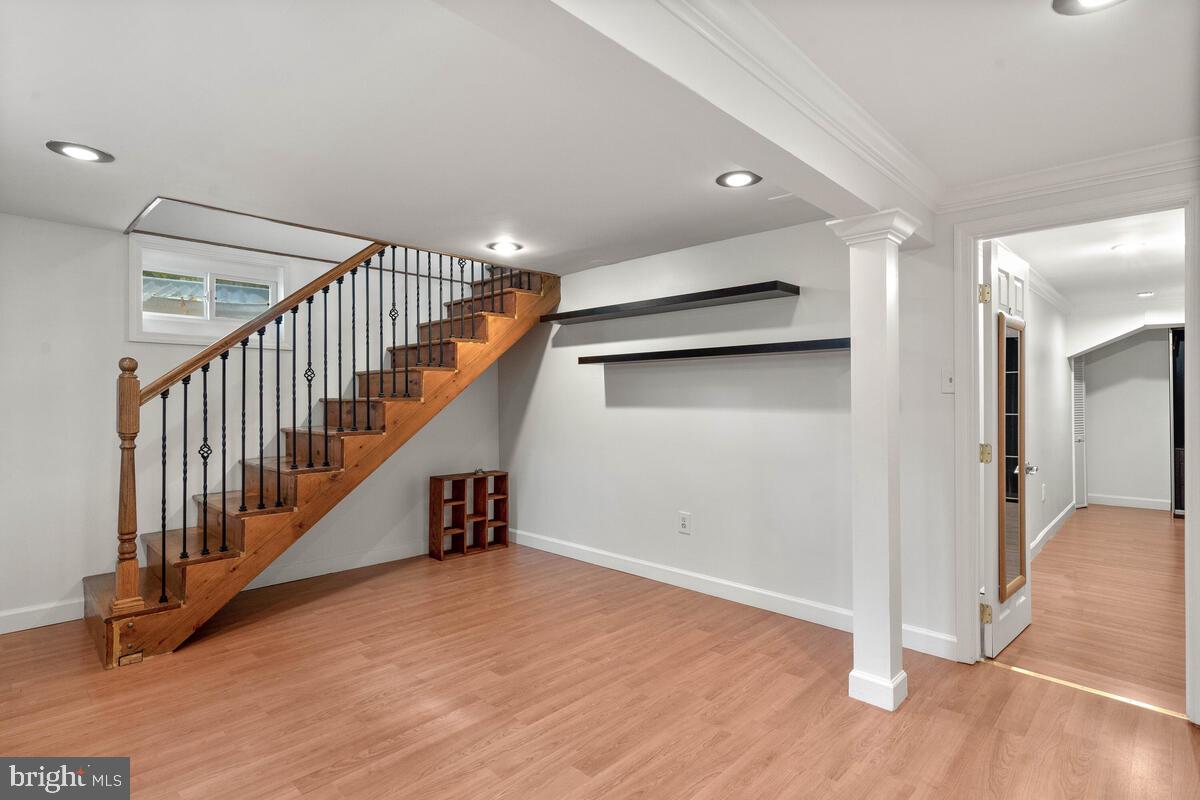 NORTH BETHESDA GROVE - Residential Lease