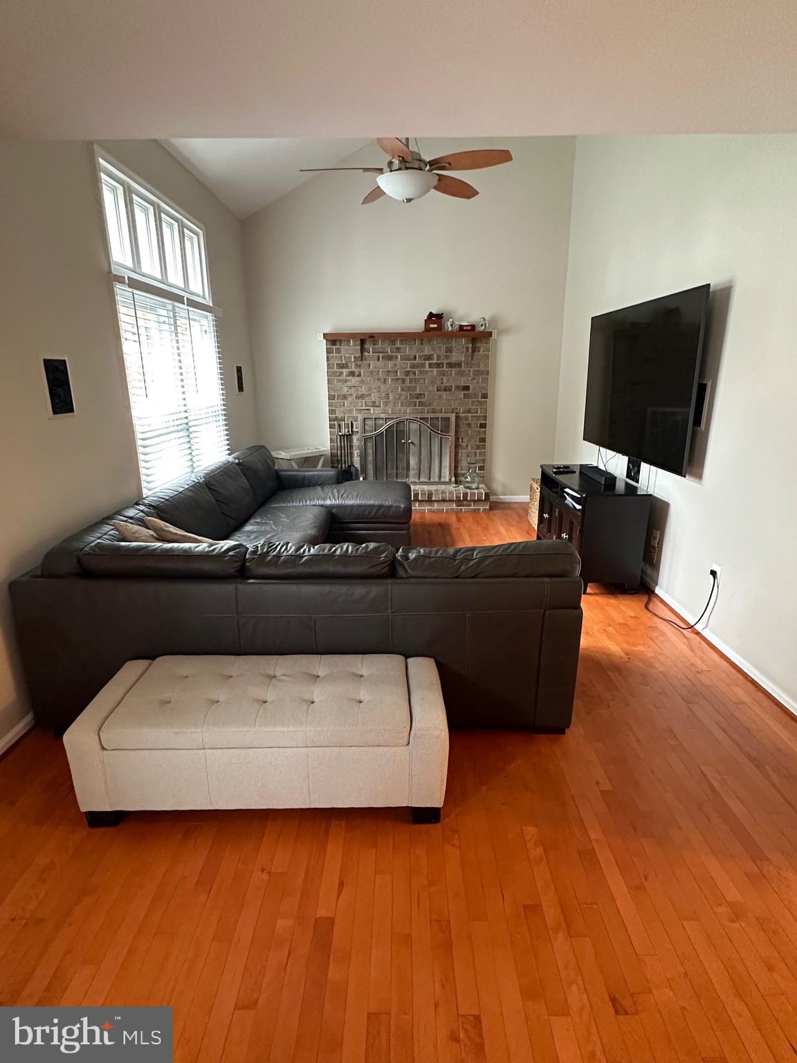 GUNNERS LAKE VILLAGE - Residential