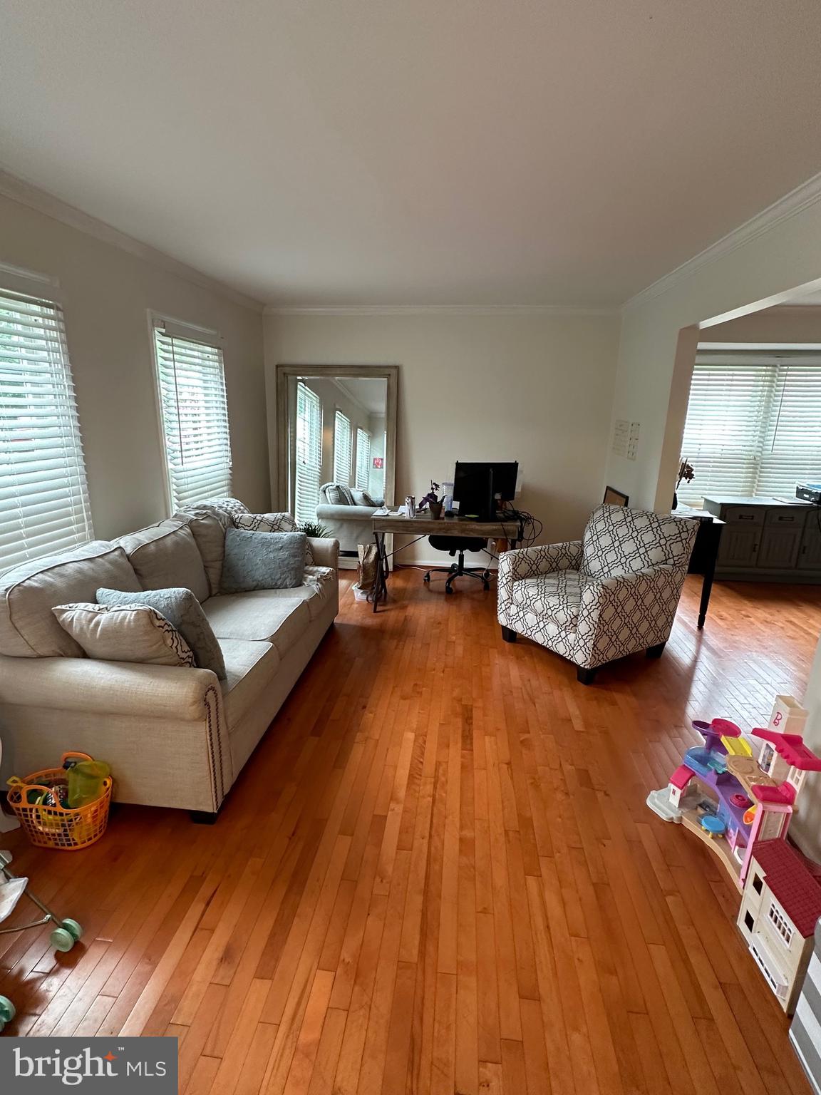 GUNNERS LAKE VILLAGE - Residential