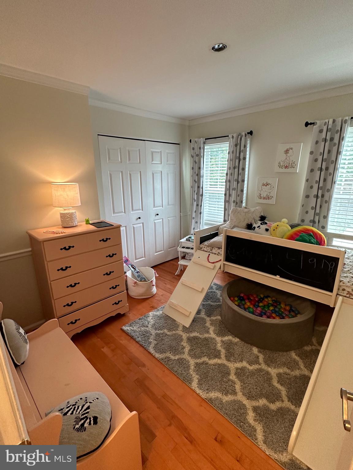 GUNNERS LAKE VILLAGE - Residential