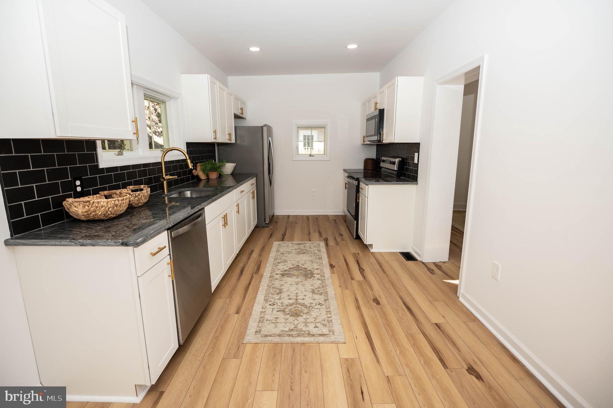 BEECHWOOD - Residential