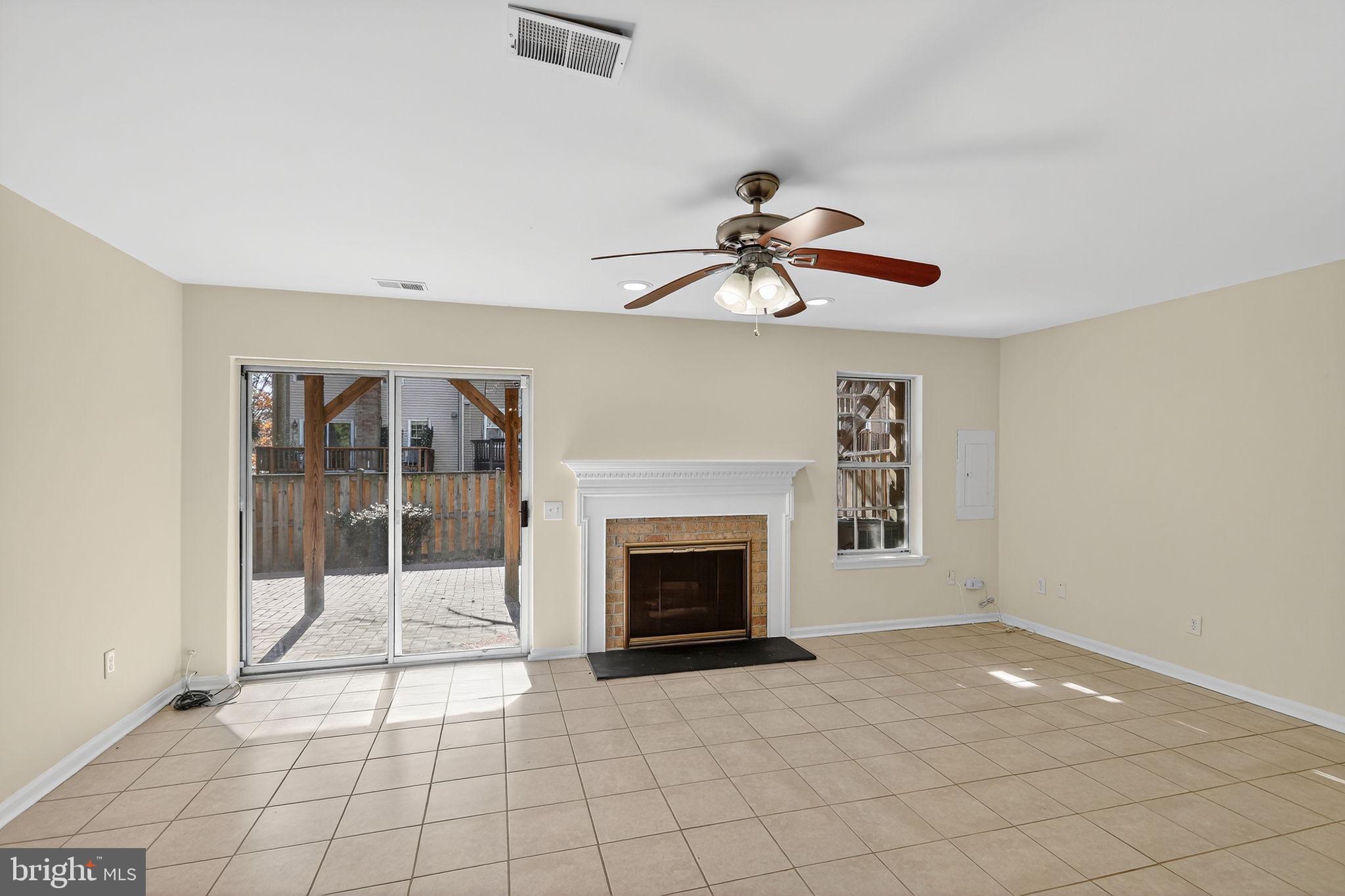 DAVENTRY - Residential