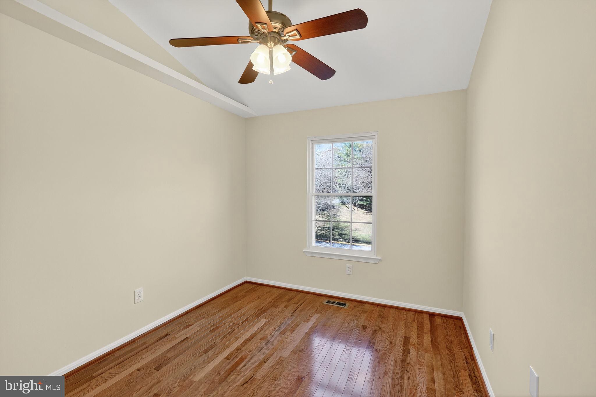 DAVENTRY - Residential