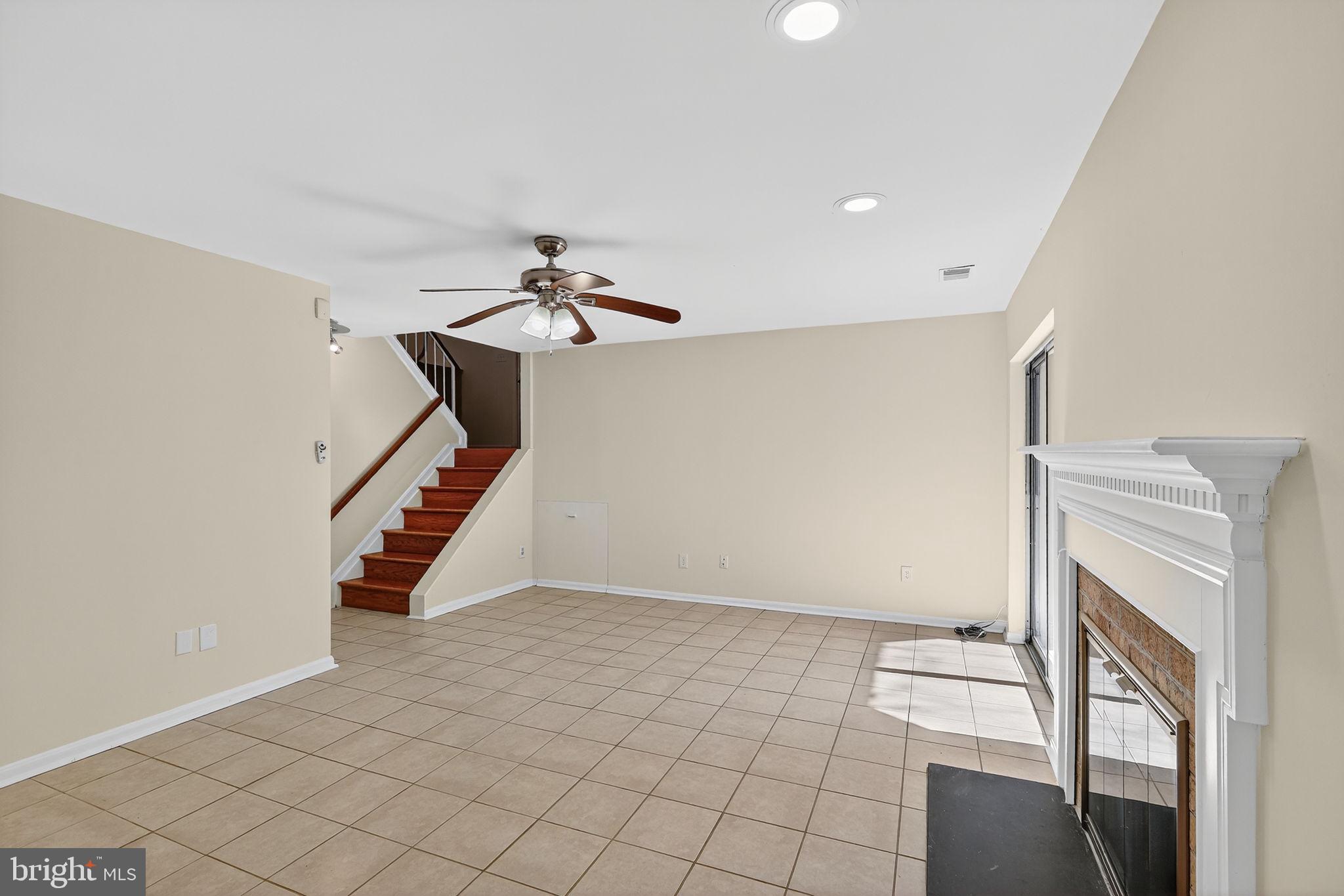 DAVENTRY - Residential