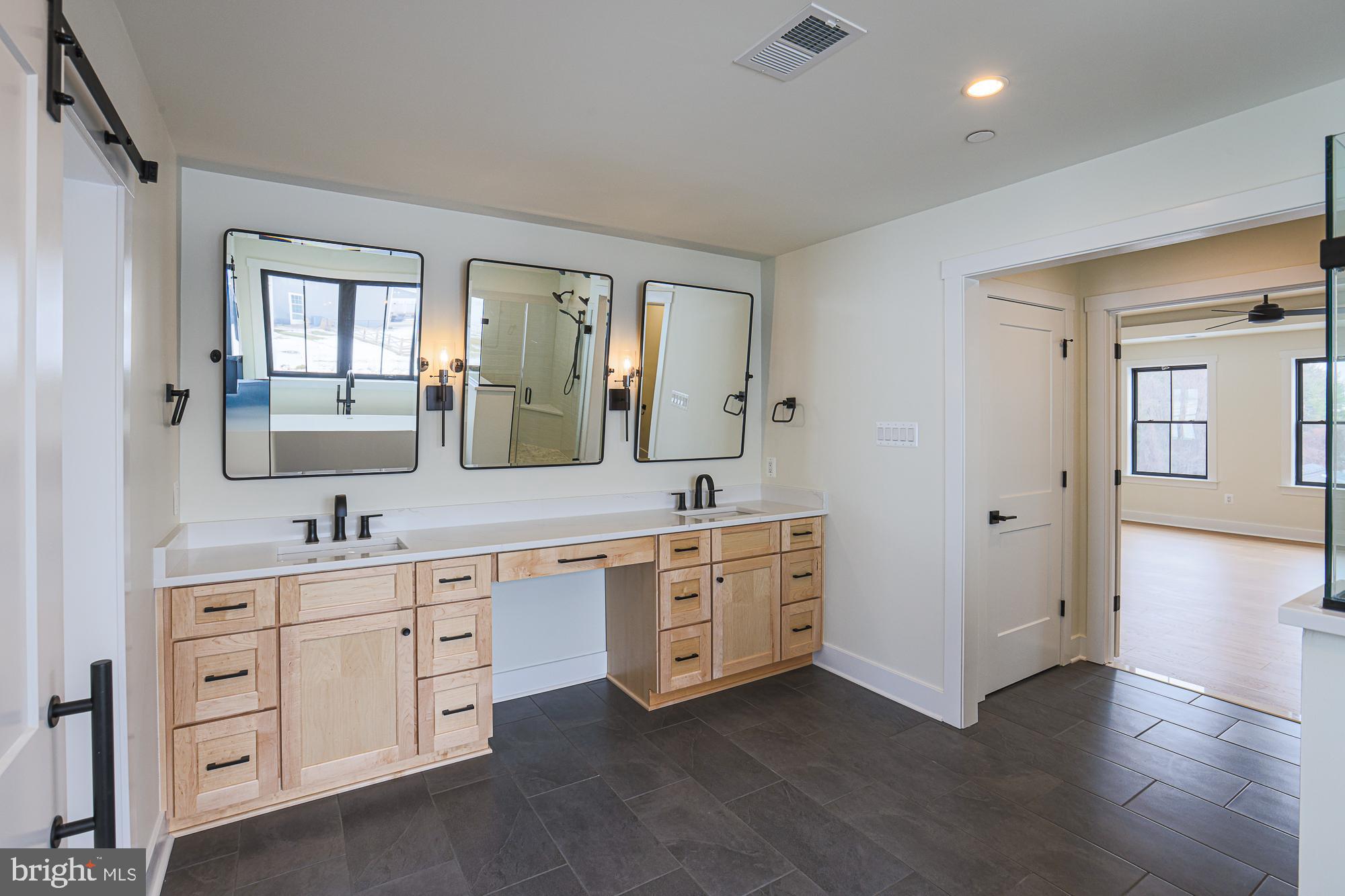 ALISON'S RIDGE - Residential