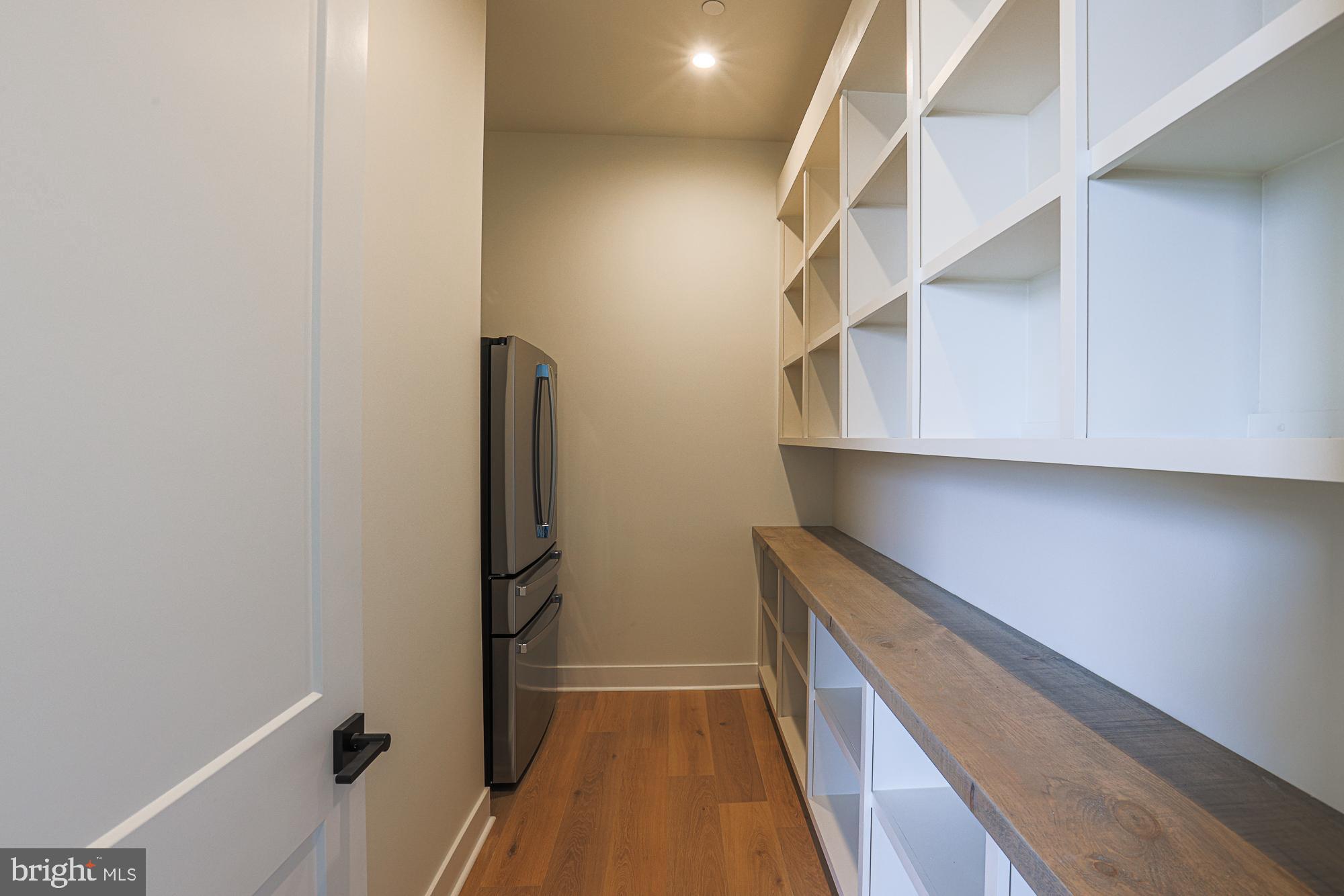 ALISON'S RIDGE - Residential