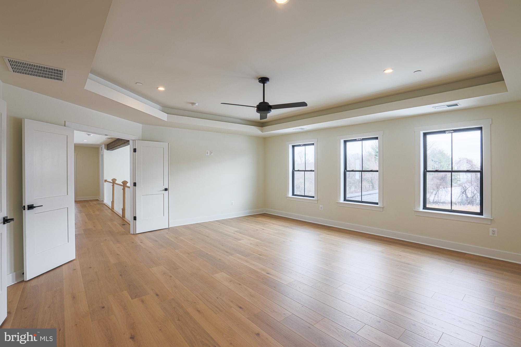 ALISON'S RIDGE - Residential