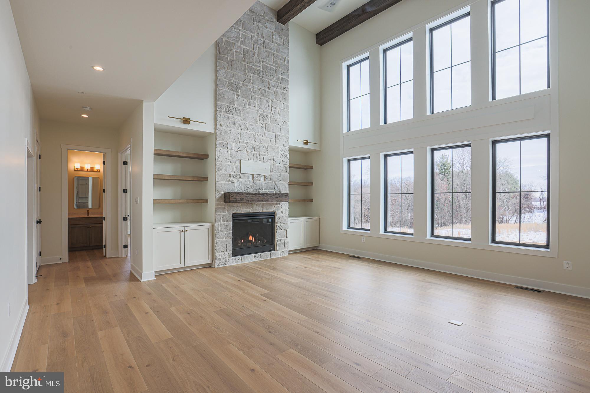 ALISON'S RIDGE - Residential